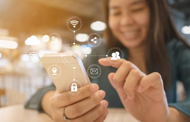 Social-Customer-Care Customer smiling at phone