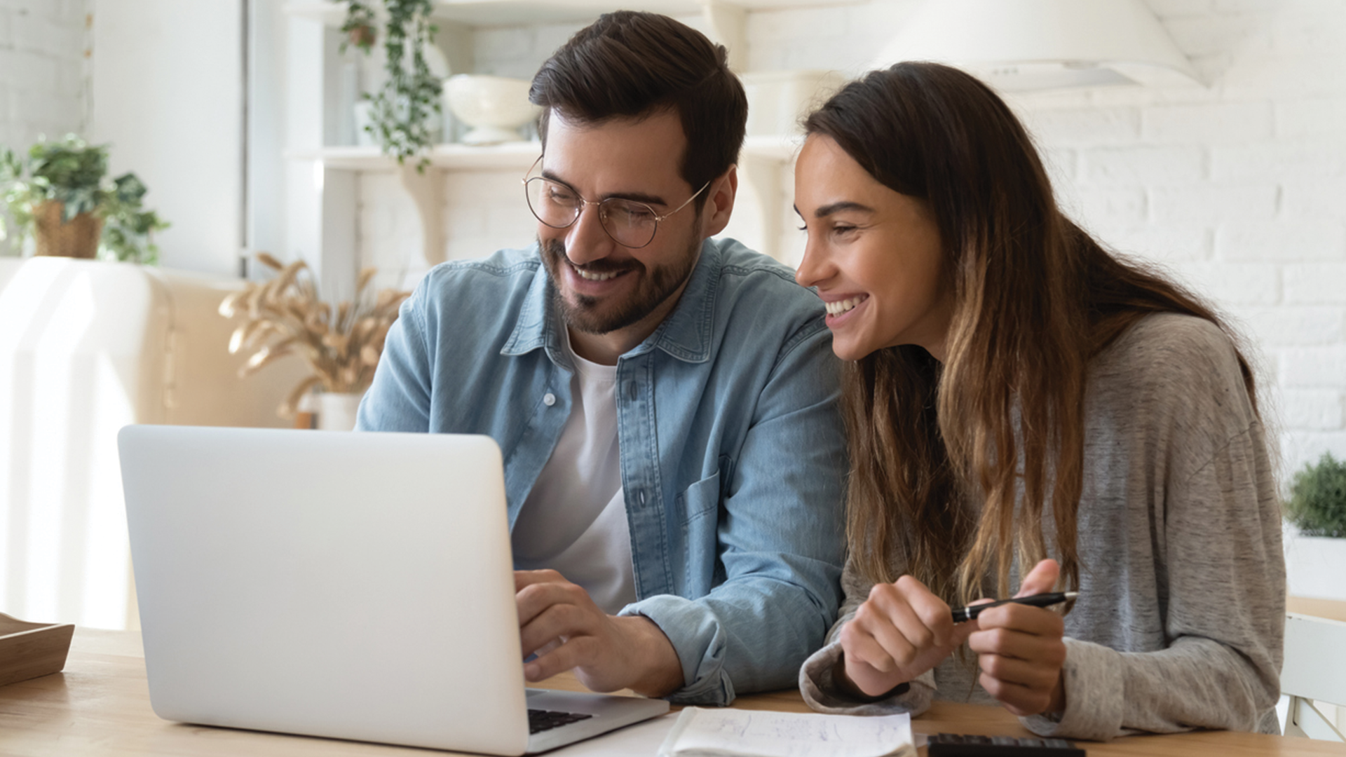 Personalized Engagements Personalized customer engagements